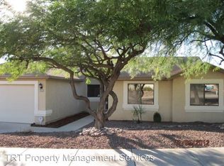 8198 E Mesquite Ridge Cir, Tucson, AZ 85710