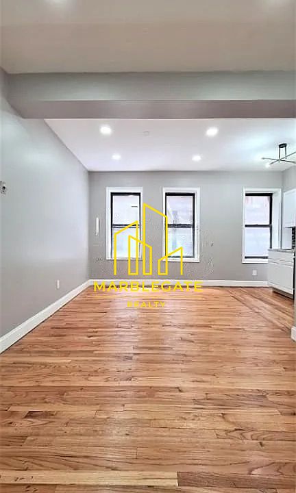 2nd image of 653 Mount Prospect Ave #44B