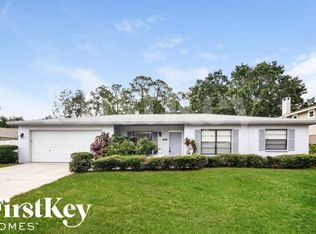 3914 Briarlake Dr, Valrico, FL 33596