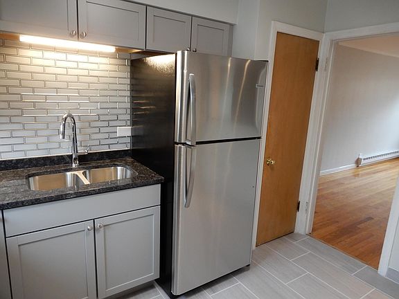 5th image of 1508 N Harlem Ave APT 3W