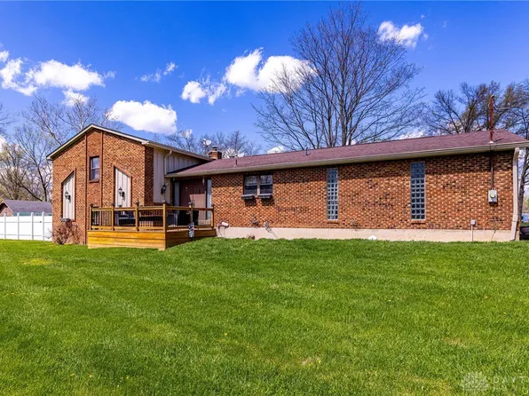 9681 Placid Dr, West Chester, OH 45241