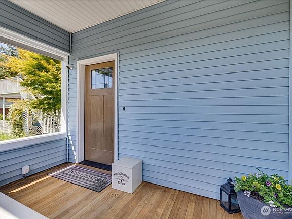 3rd image of 3311 25th Avenue S