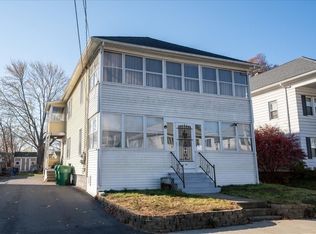 49 Beverly St, Chicopee, MA 01013