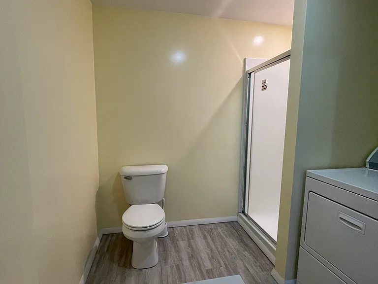 188 Beech St #1 — Photo 16