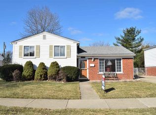 31109 Nelson Dr, Warren, MI 48088