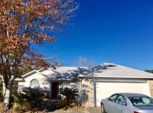 3182 Wavering Ln, Middleburg, FL 32068