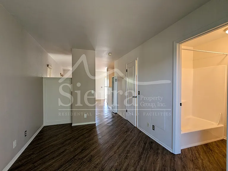 1426 Euclid Ave #D — Photo 4