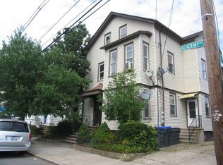 257 Academy Ave, Providence, RI 02908