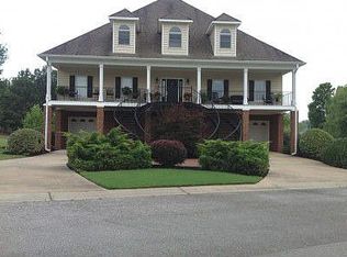 399 Golden Delicious Dr, Oxford, AL 36203
