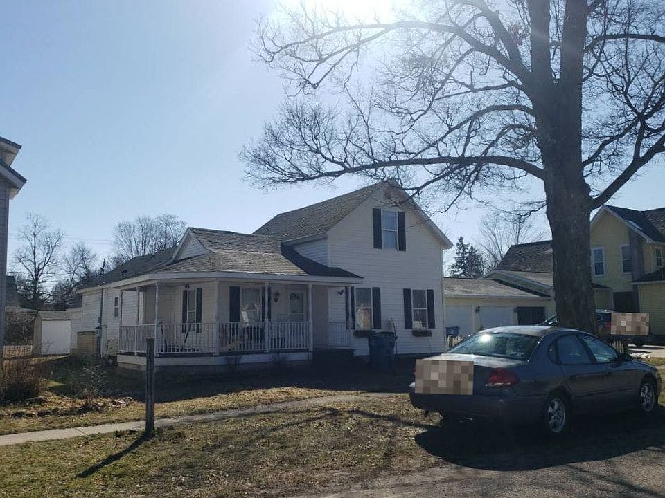 2nd image of 114 N Lincoln St