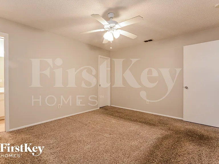 3428 Westland Dr — Photo 8