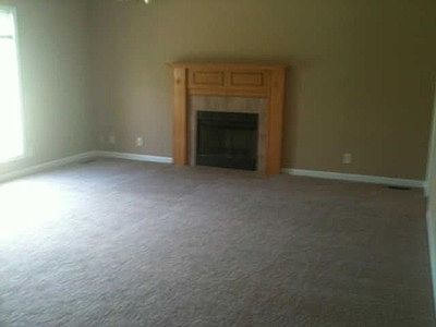 2nd image of 2575 Elkmont Dr
