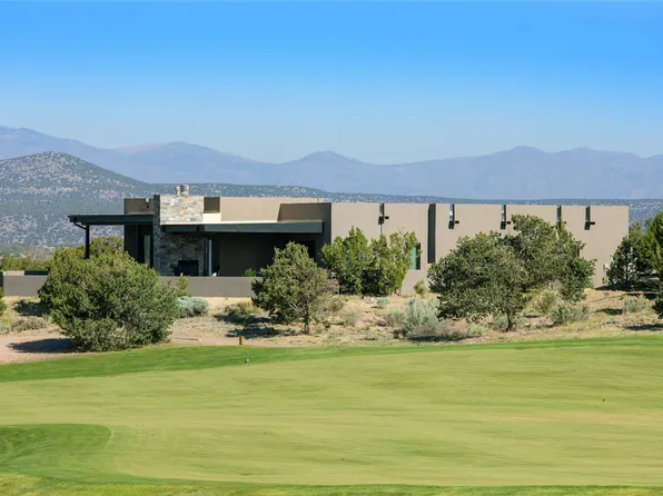 27 Valverde Ln, Santa Fe, NM 87506
