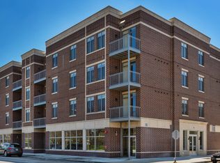 235 E 31st St #406, Chicago, IL 60616