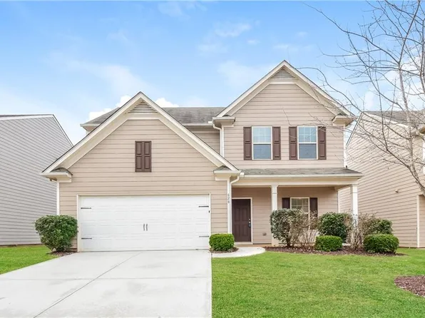628 Independence Ave, Pendergrass, GA 30567