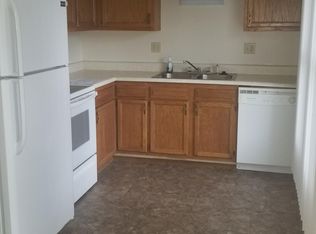 1607 S 22nd St #B, Herrin, IL 62948