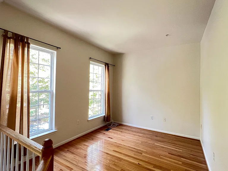 13027 Town Commons Dr — Photo 19