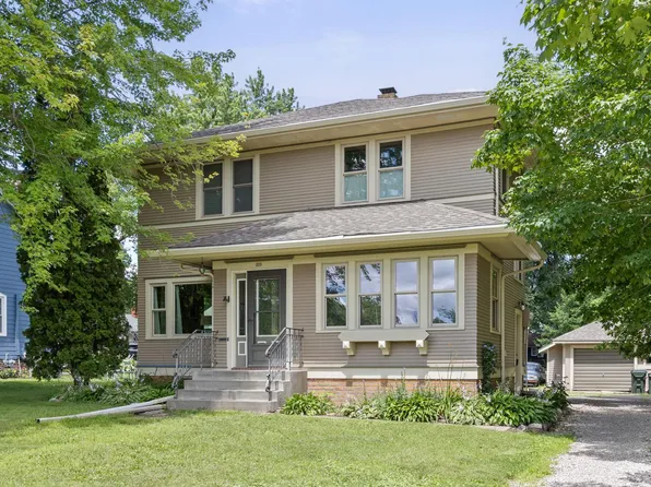 315 Washington Ave W, Hutchinson, MN 55350