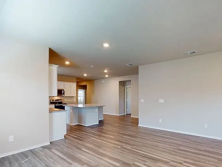 10201 Altair Dr — Photo 8