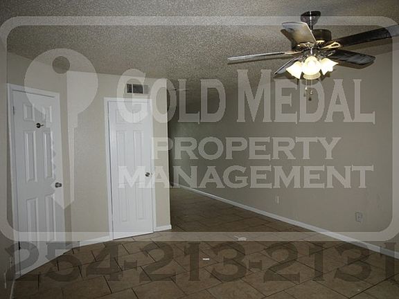 3rd image of 3904 Charolais Dr APT D