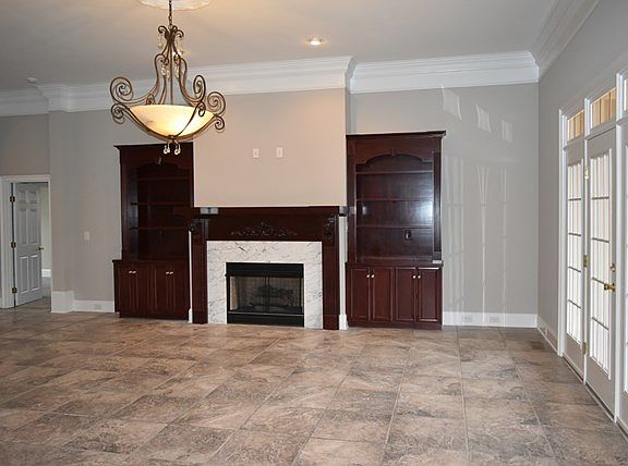 5th image of 4139 Shady Oaks Dr