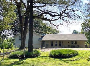 1819 County Road 44100, Powderly, TX 75473