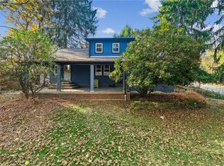 345 Garvin Rd, Finleyville, PA 15332