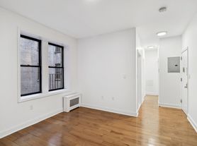 385 Fort Washington Ave, New York, NY