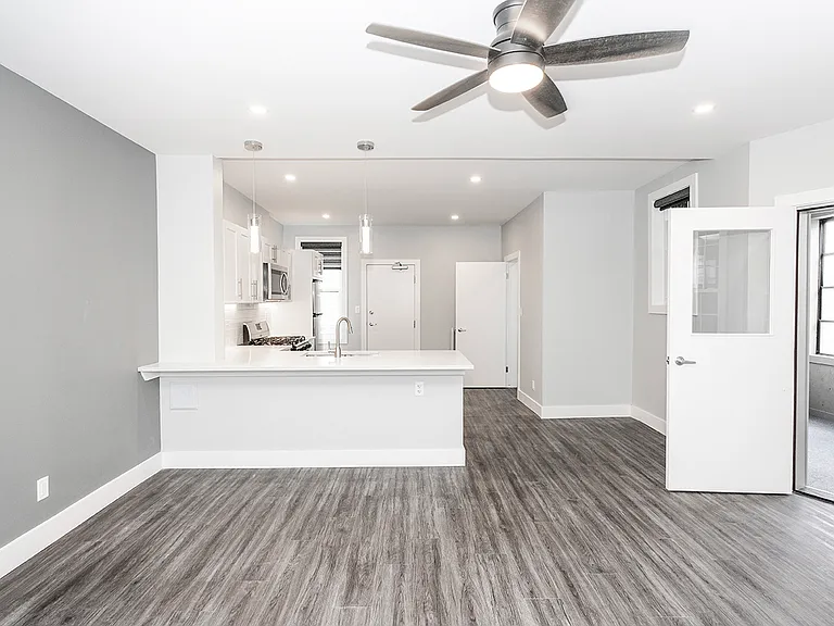 883 Grosvenor Ave #6 — Photo 28