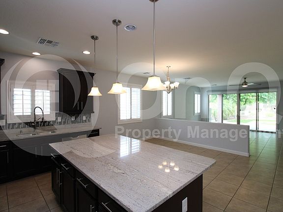 5th image of 7562 W Tierra Buena Ln