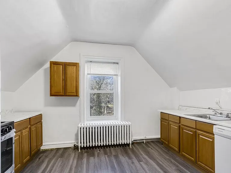 6500 Lincoln Drive — Photo 14