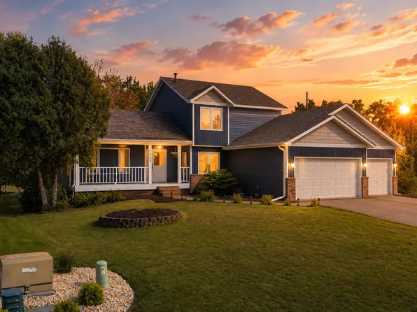 1200 Earle Way, Burnsville, MN 55306