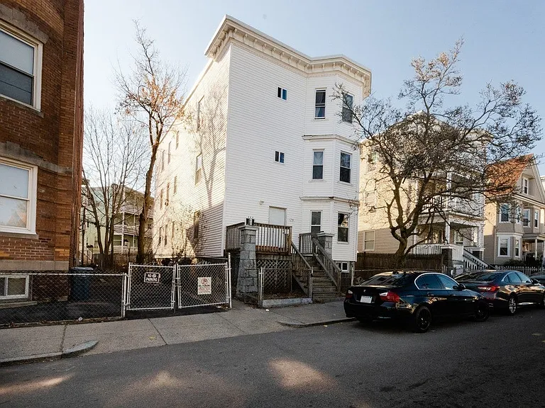 79 Topliff St #2 — Photo 10