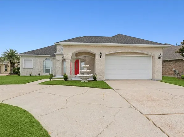 170 E Greenbrier Dr, New Orleans, LA 70128