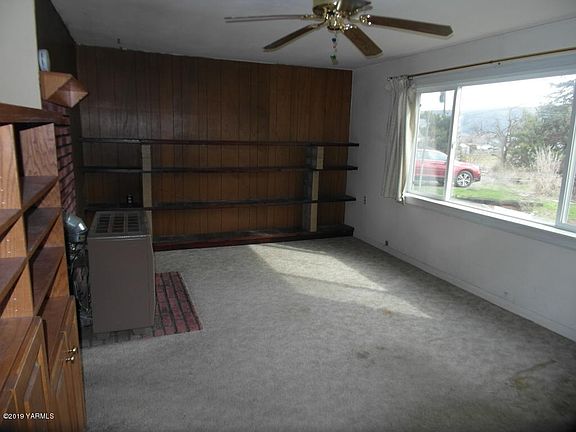 3rd image of 30 Bridge Vista Ln
