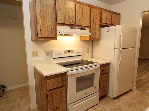 4th image of 1309 Cheney Hwy Unit I