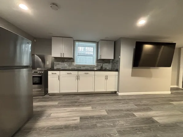 (undisclosed Address), Centereach, NY 11720