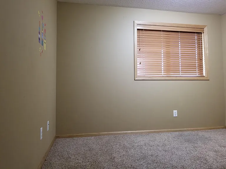 5233 King Arthur Dr NW — Photo 7