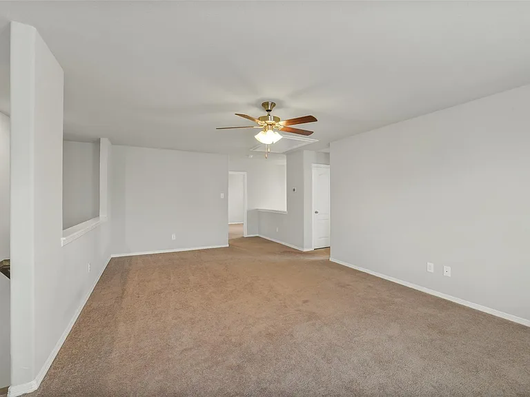8506 Lagosta Ln — Photo 22