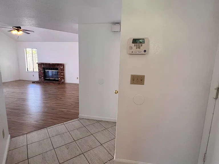 479 E Alluvial Ave #103 — Photo 11