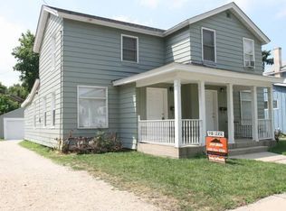 323 Grant Pl, Aurora, IL 60505