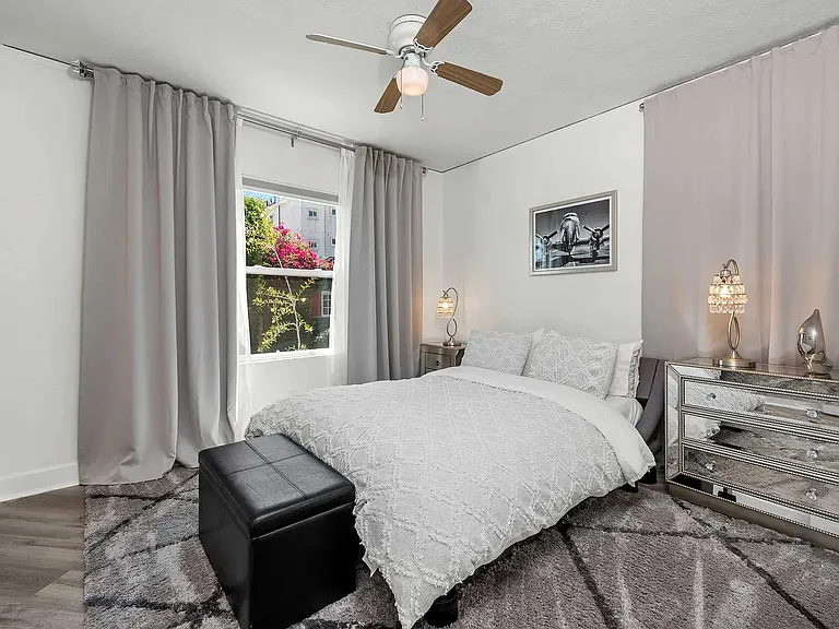 8823 Betty Way — Photo 4