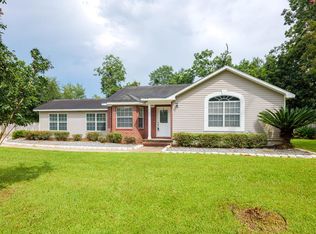 512 N Green St, Boston, GA 31626