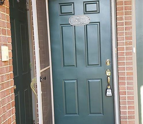 2nd image of 28292 Carlton Way Dr