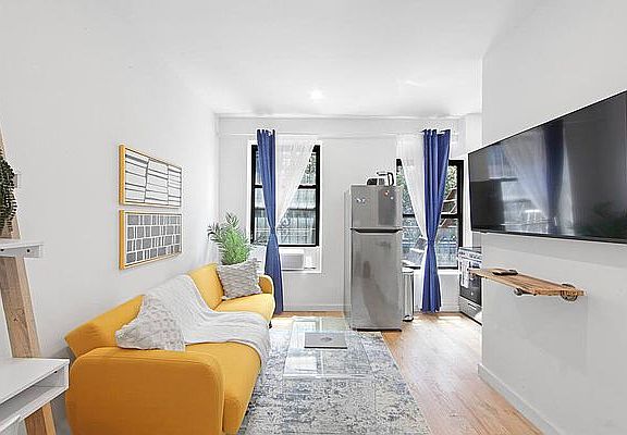 2nd image of 69 Clinton St APT 2C