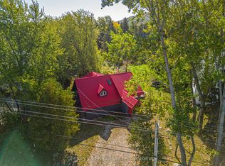 178 Sleepy Hollow Rd, The Blue Mountains, ON L9Y0S8