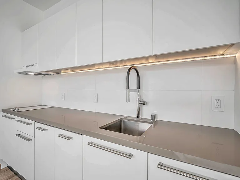 216 Tucker St #216 — Photo 3