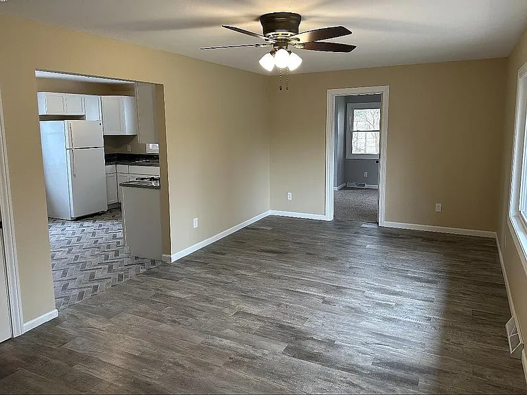 4050 Old King Rd #B — Photo 29