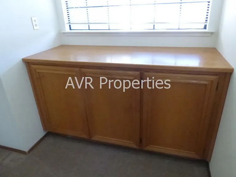 3702 Kamp Dr — Photo 10