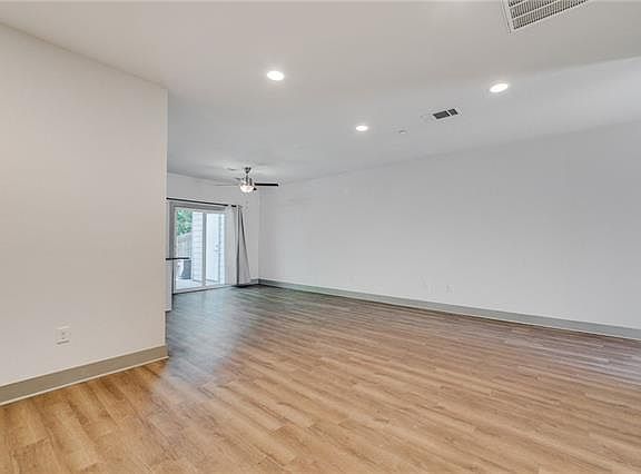 3rd image of 12170 Abbey Glen Ln #A
